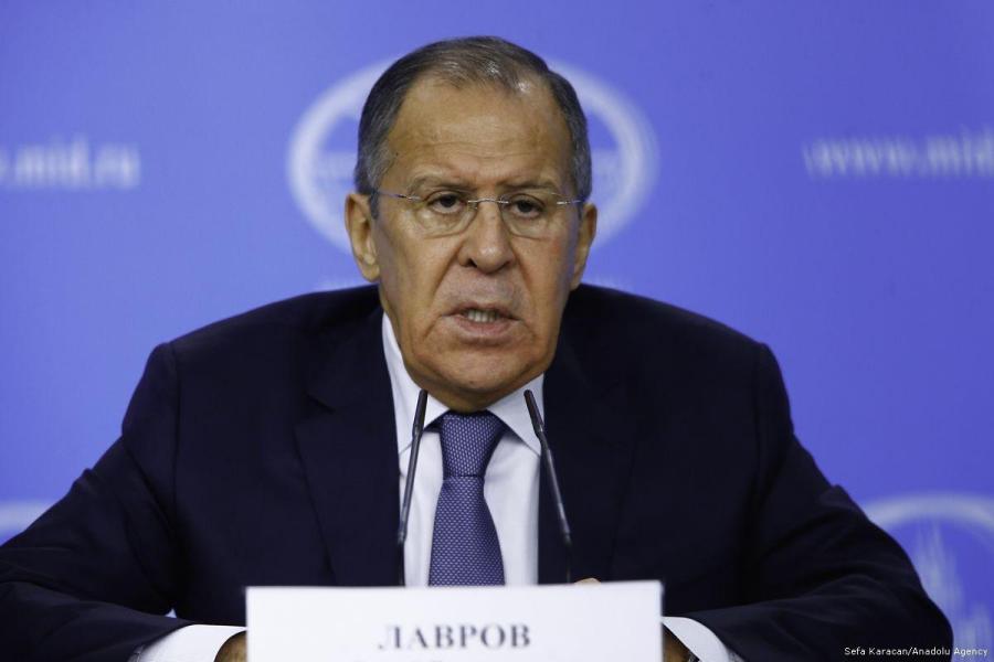 "L'Iran a le droit de suspendre partiellement ses engagements": Lavrov 