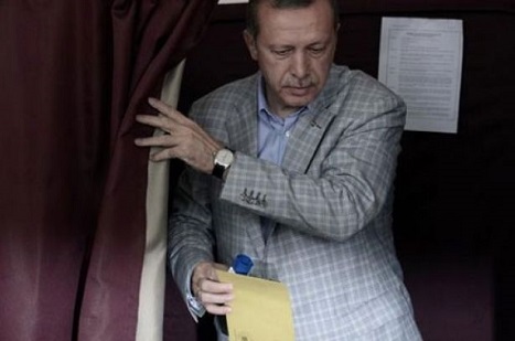 Erdoğan'dan halka: Karnını doyuruyorsunuz yine de oy vermiyorlar...