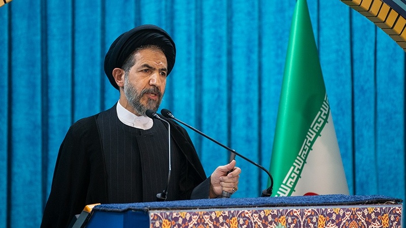 Khatib Jumat Tehran: Pemikiran Revolusi Islam Hadang Pengaruh AS