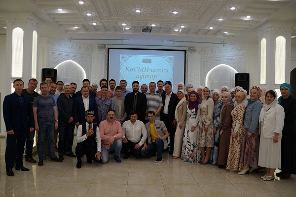 Ежегодный ифтар для журналистов прошел в Казани