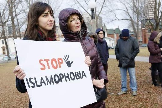Islamophobie : le gouvernement britannique refuse l'adoption d'une nouvelle définition