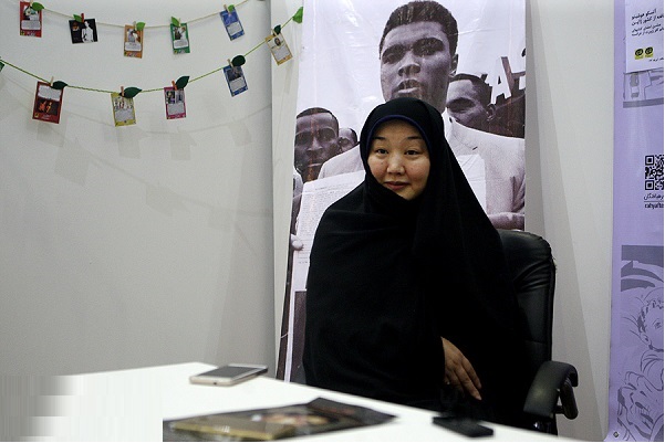 Ang Babaeng Hapon ay nakumberte sa Islam Dahil sa 9/11