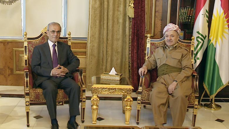 بارزاني يمنع جلب محافظ كركوك المتهم بالفساد لبغداد بعد احتجازه في بيروت