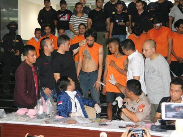 Penganggur, Samseng Terlibat Tusuhan Di Jakarta