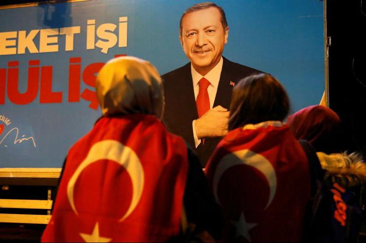 حزب أردوغان: لا عيب في عقد اجتماعات بين المخابرات التركية والسورية