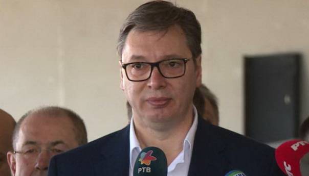 Vučić: Razvijati prijateljske odnose sa muslimanima