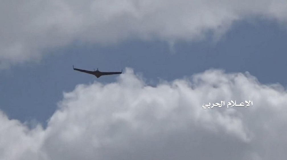طائرة مسيرة تشن هجوماً وتقصف مرابض طائرات حربية في السعودية
