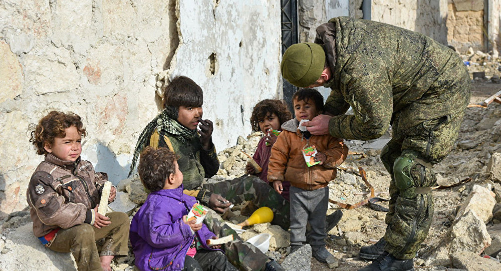 Rússia leva ajuda humanitária a Aleppo, na Síria