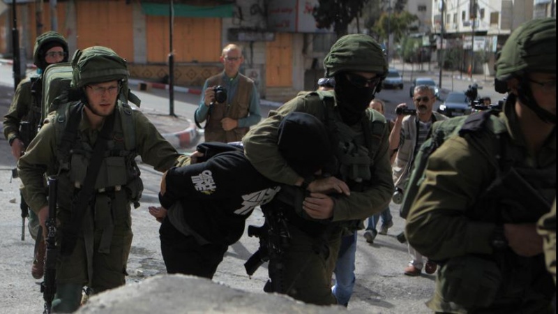イスラエル軍がヨルダン川西岸を攻撃、パレスチナ人８名を拘束