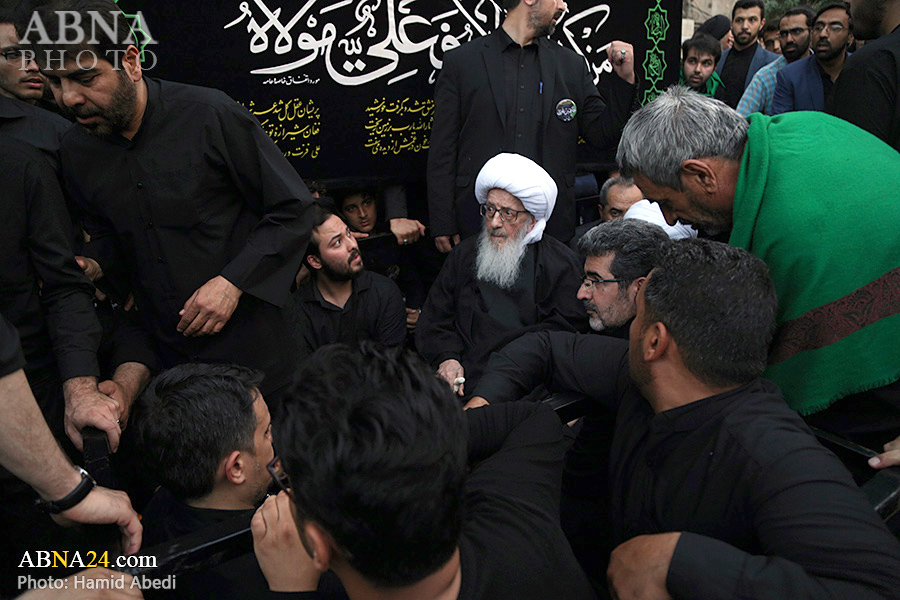 Photos: Ayatollah Vahid Khorasani attends Imam Ali's mourning procession