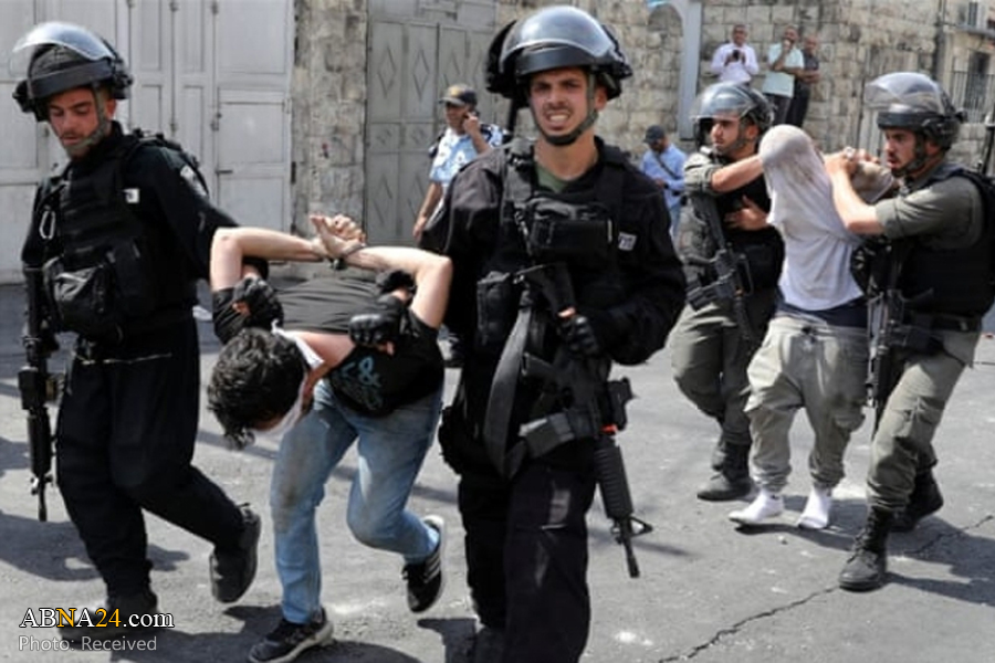 Israeli forces detain five Palestinians from West Bank