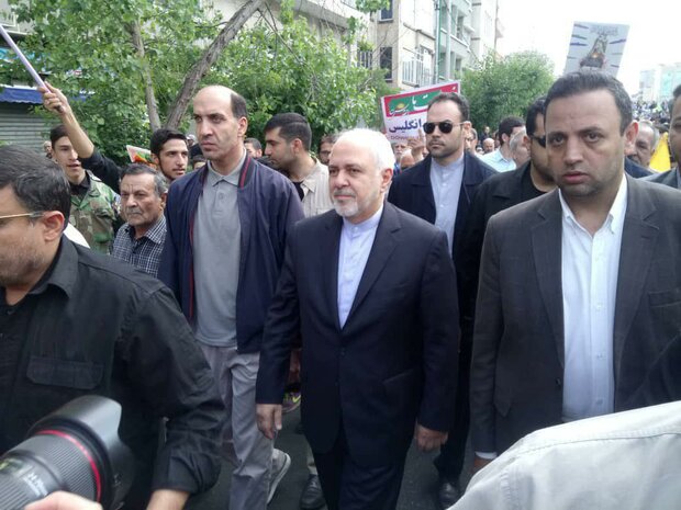 عرب حکمرانوں کو ایران کے خلاف ہرزہ سرائی کرنے کے بجائے فلسطینیوں کی حمایت کرنی چاہیے