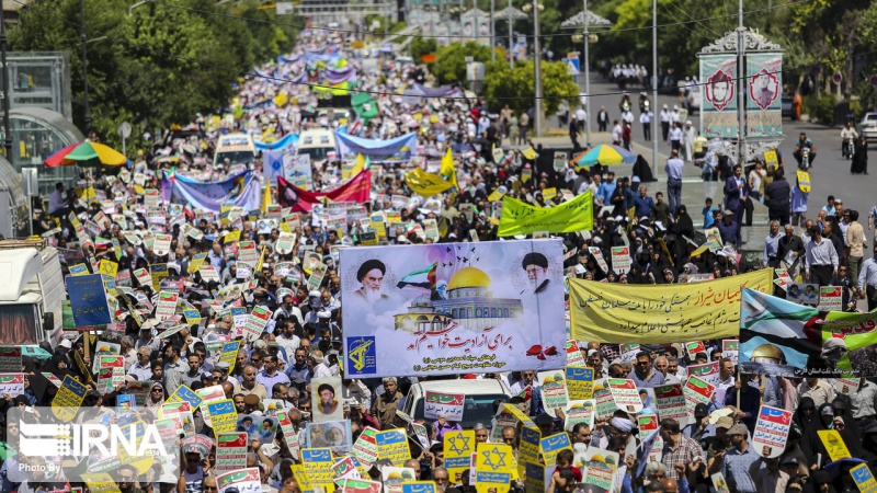 Gempita Pawai Hari Quds Sedunia di Iran