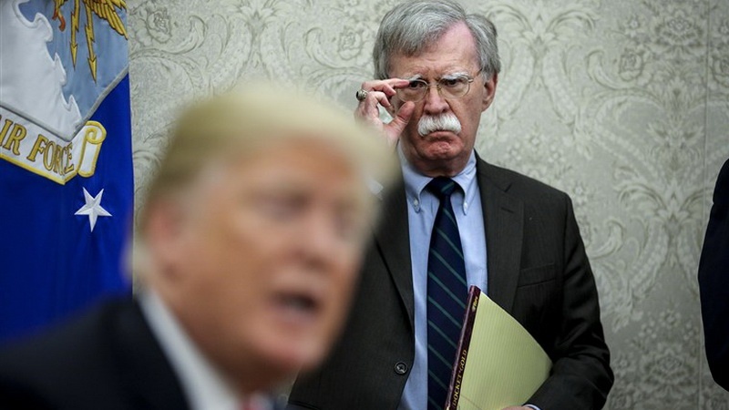 New York Times: Трамп в вопросе Ирана пошел против Болтона