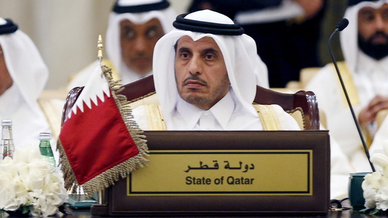 السعودية والإمارات والبحرين تنتقد قطر بشدة بعد تحفظها على بياني القمتين العربية والخليجية!