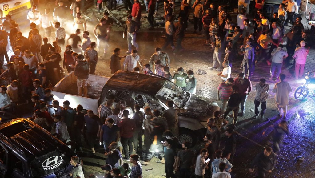 مقتل 14 شخصا بانفجار سيارة مفخخة وسط مدينة إعزاز شمال سوريا