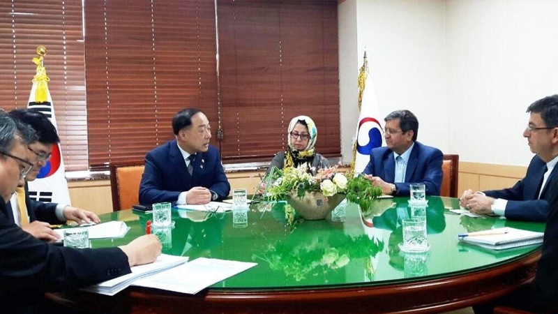  Южная Корея старается решить банковские проблемы с Ираном