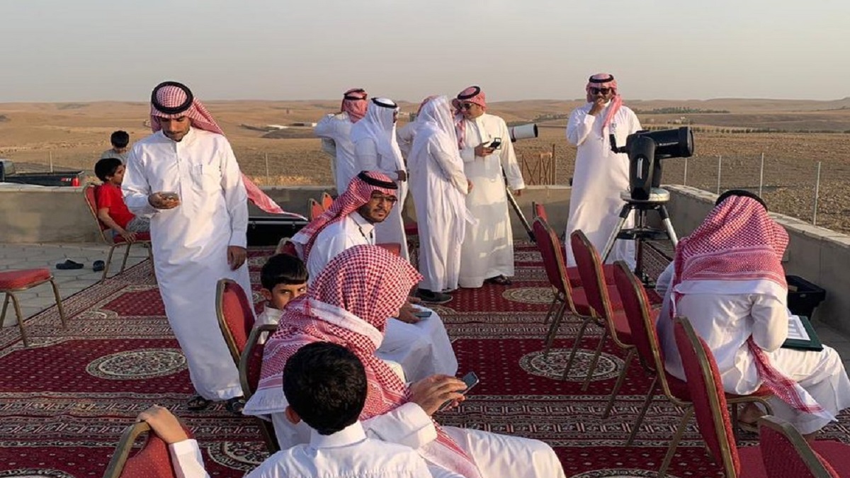 فلكي كويتي: اعلان السعودية ودول عربية رؤية هلال العيد الاثنين جريمة انتصر فيها الجهل على العلم !