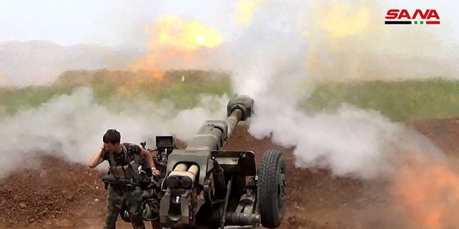 L’armée riposte aux attaques des terroristes dans la banlieue de Hama et intensifie ses opérations dans la banlieue sud d’Idleb