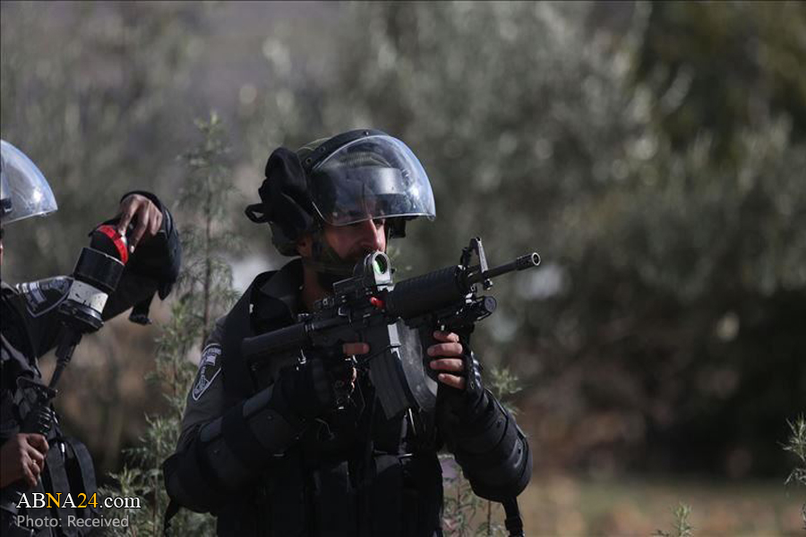 Les forces israéliennes blessent un Palestinien à Al-Khalil