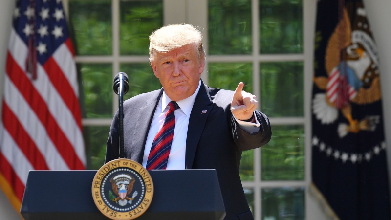 Трамп допускает вероятность военного удара по Ирану