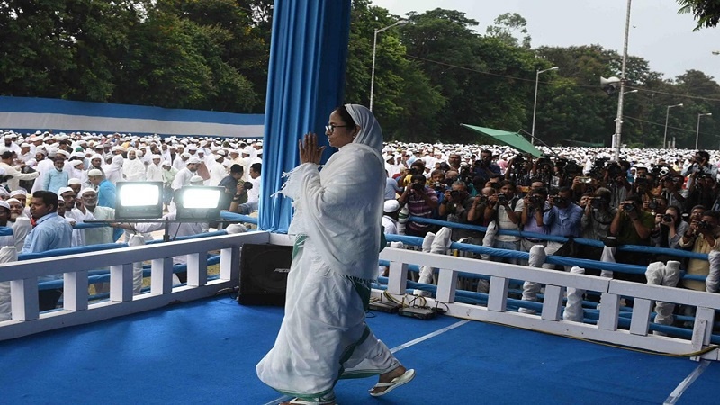 এই ঈদ আমাদের কাছে একটা নতুন সূর্যোদয়ের মতো : মমতা