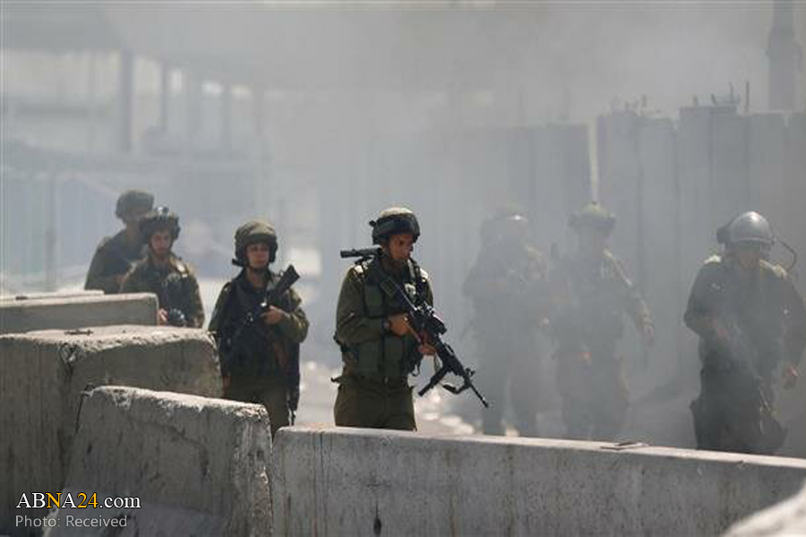 Israeli soldiers injure several Palestinians near Hebron