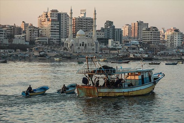 Isra'ila Ta Kara Rage Yawan Yankunan Ruwa Da Falastinawa Ke Kamun Kifi 