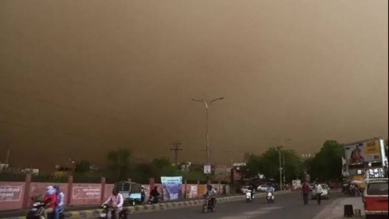 インド北部で、雨季の激しい嵐により２６人が死亡