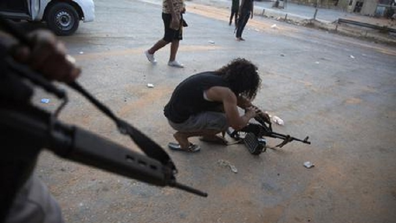 Libia: Tripoli, attaccati i civili Libia: Tripoli, attaccati i civili