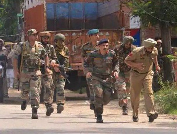 قتلى بتبادل إطلاق نار بين أنصار حزبين متنافسين في الهند