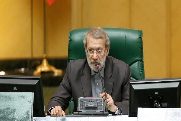 عەلی لاریجانی سپاس و پێزانینی ئاراستەی بەرهەم ساڵح کرد