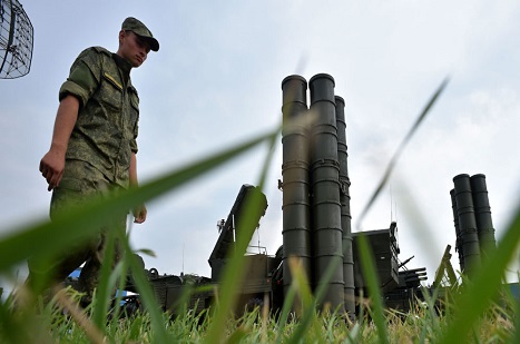 İran Dışişleri: Rusya'dan S-400 satın alma talebinde bulunmadık