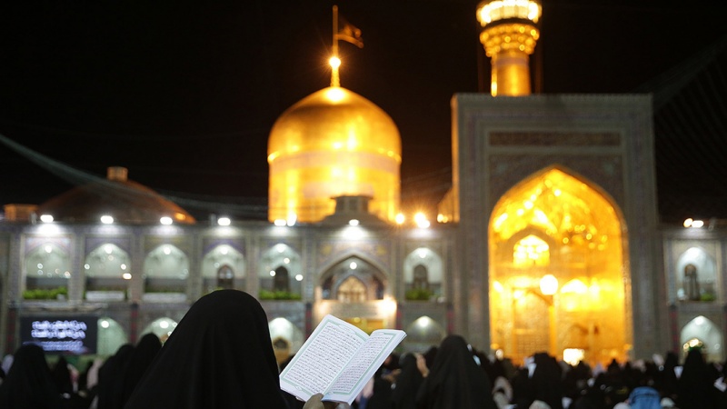 Imam Khamenei e realizzare Ziyarat Imam Ridha (as)