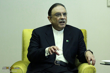 پاکستان کے سابق صدر آصف زرداری کو گرفتار کرلیا گیا