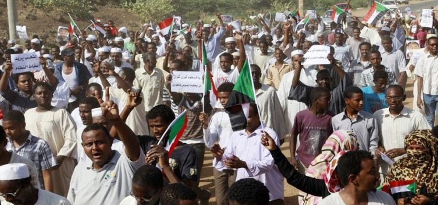 المعارضة السودانية سترشح 8 أسماء للمجلس الانتقالي الذي اقترحه آبي من 15 عضوا