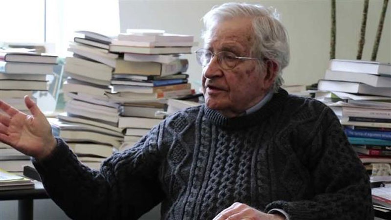 Chomsky spiega l’ostilità degli Usa verso l’Iran