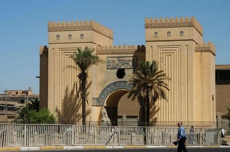 Irak, ABD tarafından yağmalanan tarihi eserleri geri alacak
