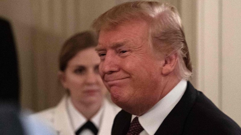 Трамп признал воздействие враждебных санкций на обычную жизнь иранских граждан