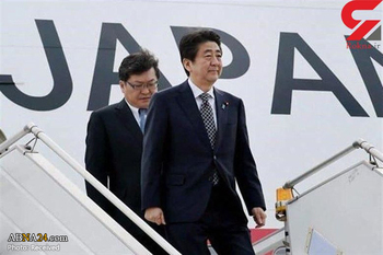 جاپان کے وزير اعظم ایک اعلی وفد کے ہمراہ دو روزہ دورے پر تہران پہنچ گئے