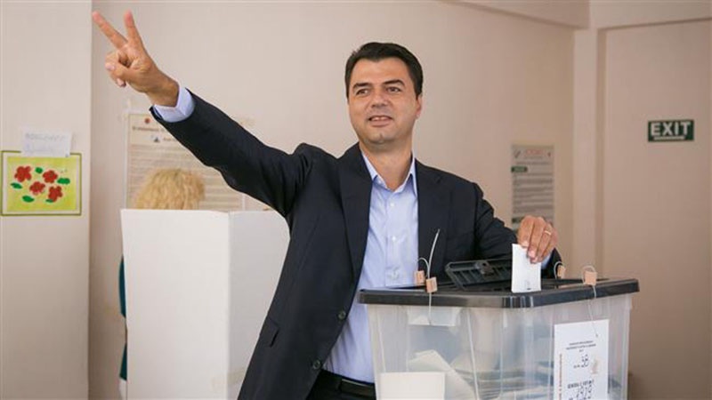 Albania: accuse al leader opposizione