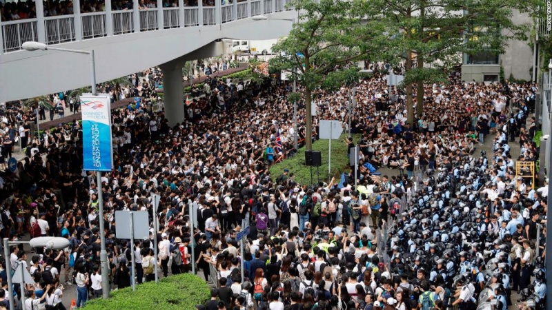 Proteste ad Hong Kong, le accuse di Cina contro l'Occidente