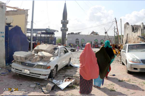 موغادیشو میں بم دھماکے میں 24 افراد ہلاک اور زخمی + تصاویر