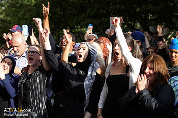 Les musulmans protestent contre l'approbation d'un projet de loi sur l'interdiction du hijab au Québec et au Canada