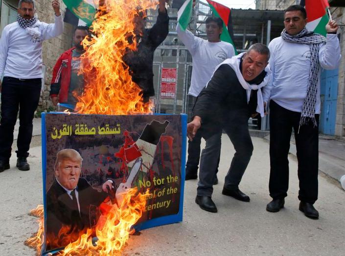 الفلسطينيون: "مؤتمر البحرين" محاولة لتأبيد الاحتلال