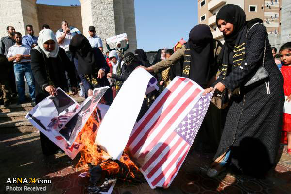 Photos: Anger of Palestinian women from holding conference of deal of century in Bahrain