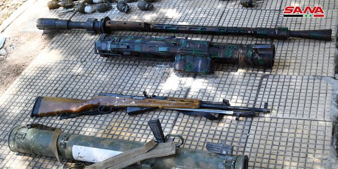 Découverte d’armes et de munitions abandonnées par les terroristes à Yalda