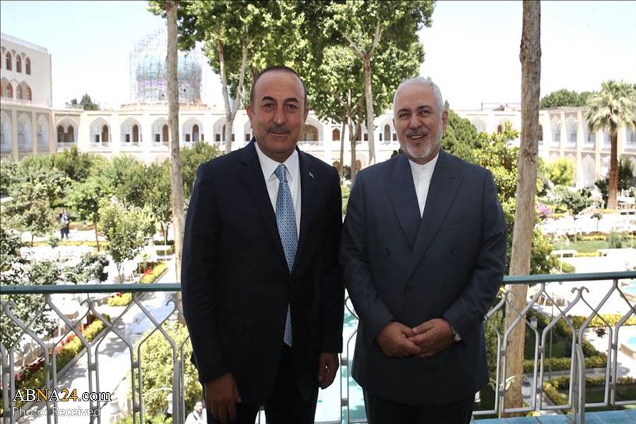 Iran, Turkey FMs discuss mutual, regional issues