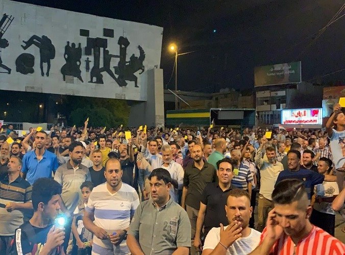 لجنة احتجاجات التيار الصدري تحذر الحكومة والبرلمان: هذا ماسيحصل بعد انتهاء مهلة الصدر