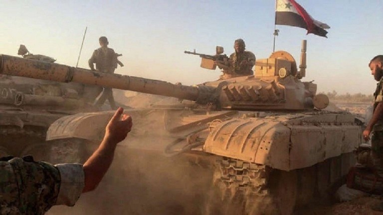 نائب سوري يتحدث عن مفاجآت عسكرية لا يتوقعها أحد في إدلب